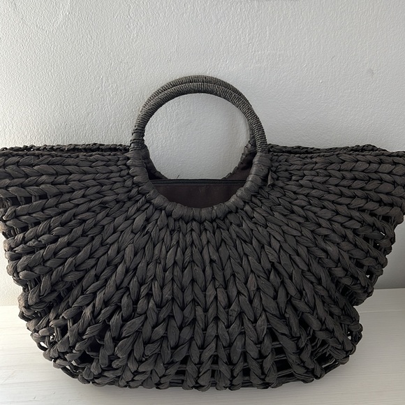 Marabelle black straw beach tote - Picture 1 of 7